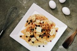 Banana bread pancakes, banana bread, pancake, pancakes, pancake recipe, recipe, recipes, healthy, vegan, yum, delicious, pancake day, shrove tuesday, easter, good friday, easter recipes, spring