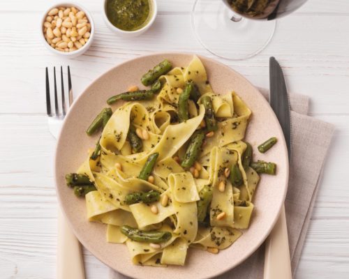 TOMATO AND BEAN PESTO FETTUCCINE